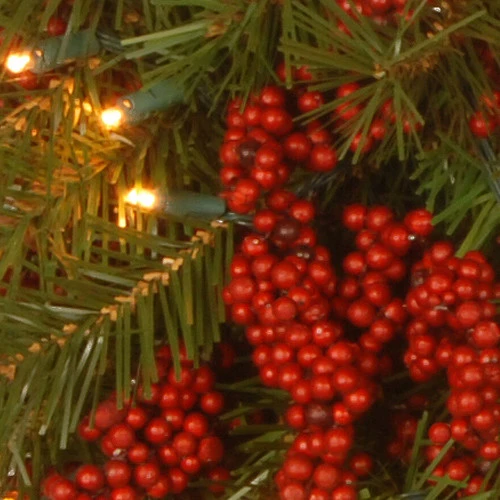 Christmas Central 24" Pre-Lit B/O LED Valley Pine Artificial Christmas Wreath – Warm White Lights 3 Christmas Central 24" Pre-Lit B/O LED Valley Pine Artificial Christmas Wreath – Warm White Lights - Image 3