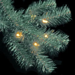 Christmas Central 6.5’ Pre-Lit Full North Valley Spruce Artificial Christmas Tree, Clear Lights -Christmas Central Sales Store dnat nrvb7 306 65 3 87371.1665260244